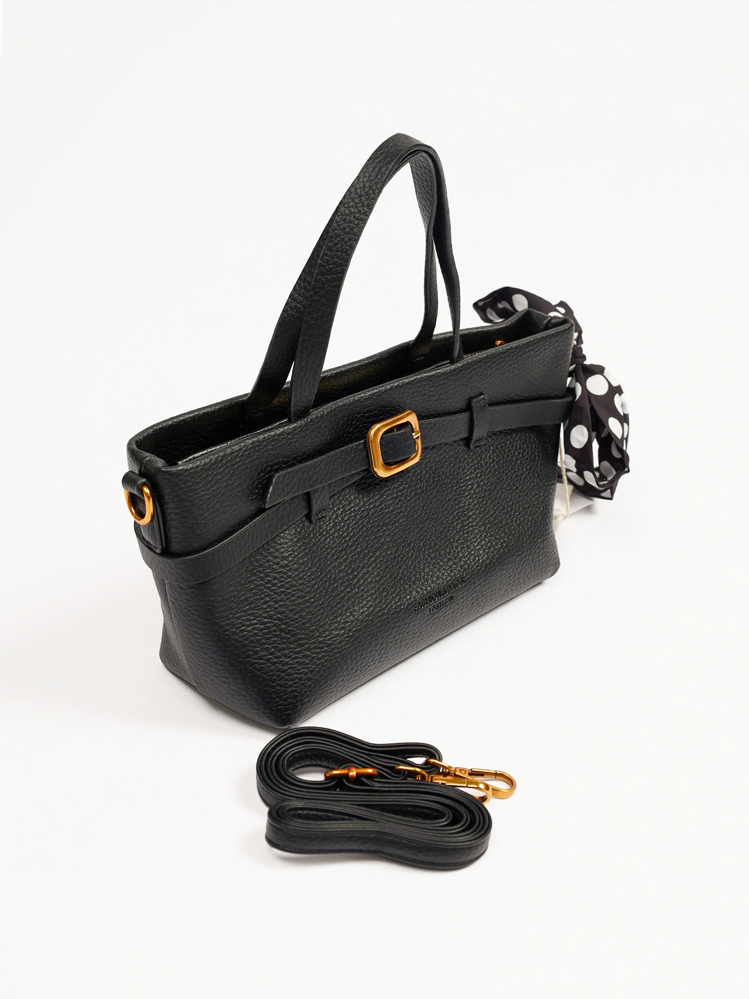 Сумка-тоут с декоративным платком и ремешком с пряжкой в ассортименте